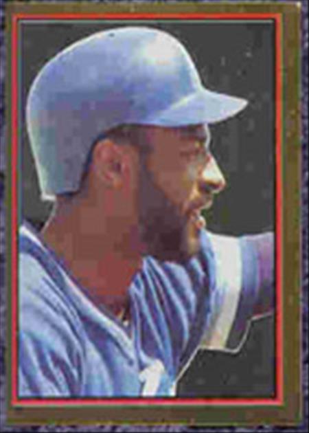 1983 Topps Baseball Stickers     073      Willie Wilson FOIL